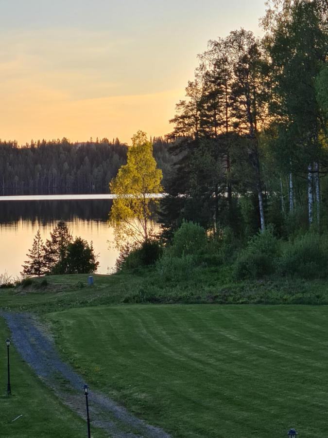 Skogsbrynet B&B, Bredsjoe Nya Herrgard Hällefors Buitenkant foto