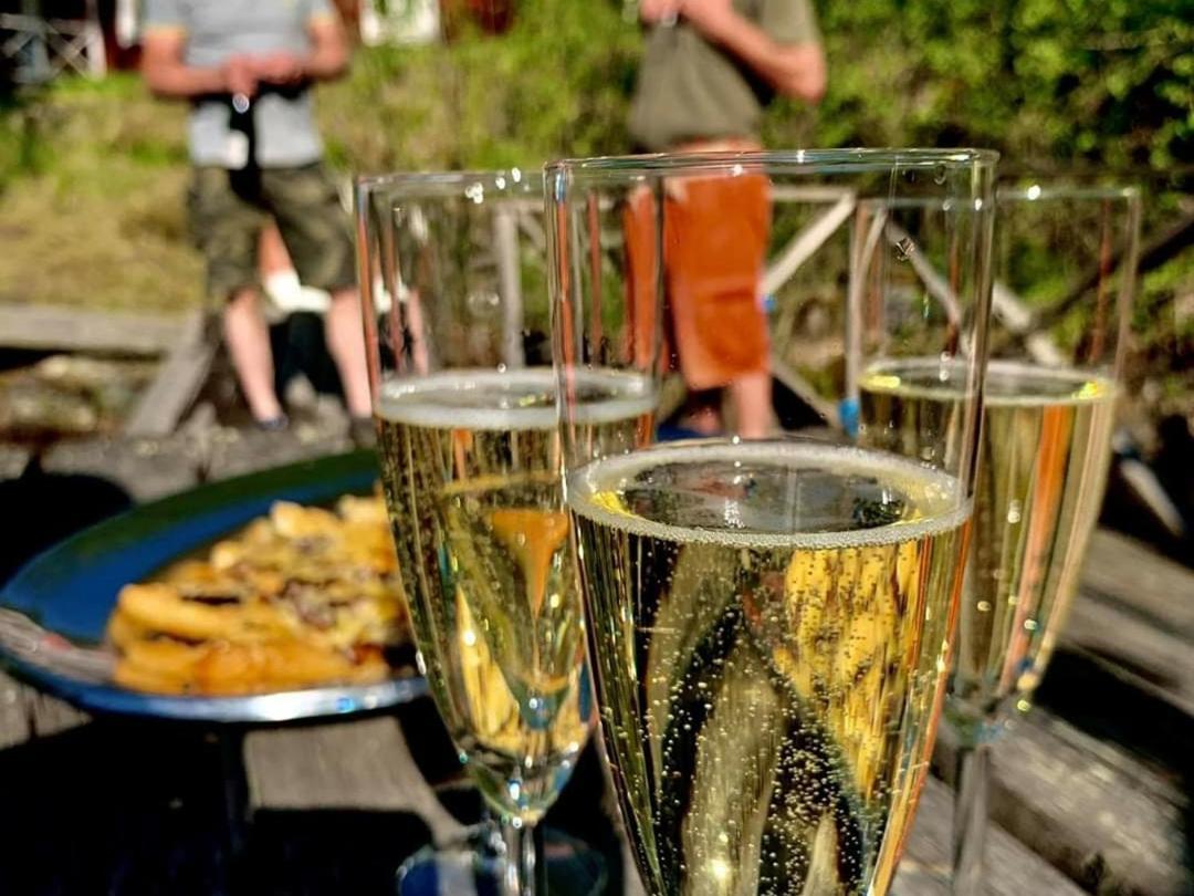 Skogsbrynet B&B, Bredsjoe Nya Herrgard Hällefors Buitenkant foto