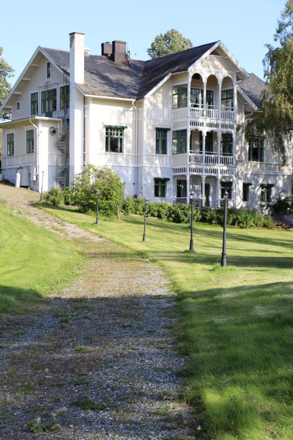 Skogsbrynet B&B, Bredsjoe Nya Herrgard Hällefors Buitenkant foto